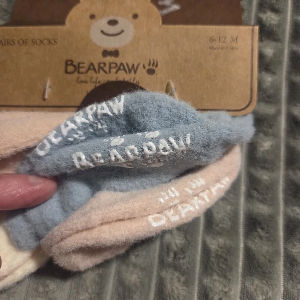 LOT Bearpaw Baby Socks 4pk 6-12 M/Ava Olivia Headbands 4pk Shower Gift, Girly